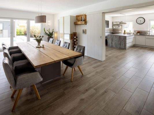 Beeindruckender Ess- und Küchenbereich