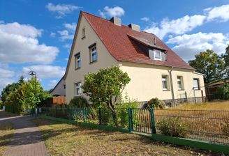 Feldstraße 4 Straßenansicht.jpg