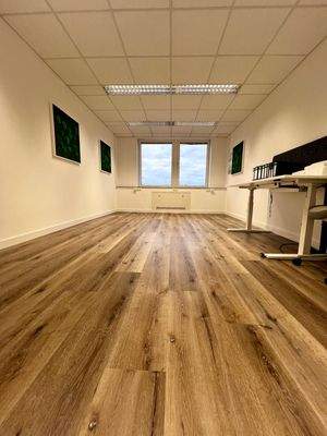 PHOTO-2025-10-29-08-52-33 16.jpg