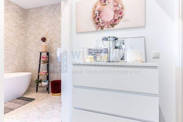 OG_Flur Bad Kindz (1)