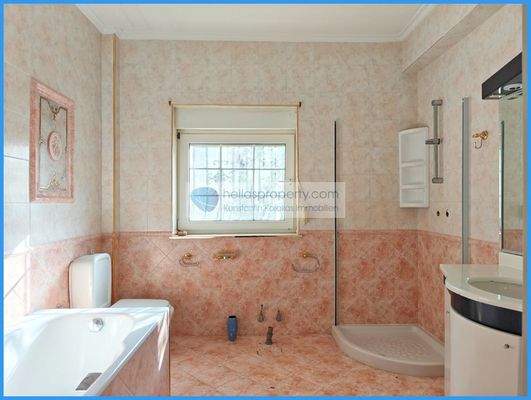 9e08b1dc5843430b91be664378822a88-original