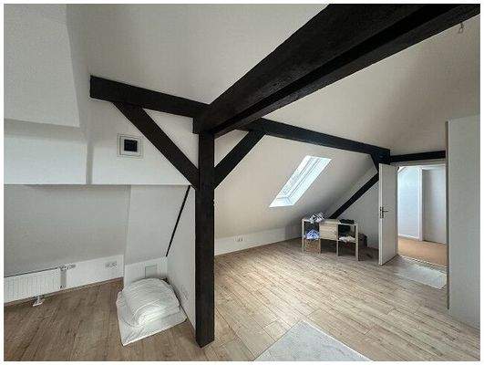 Schlafzimmer OG ehem. Restaurant