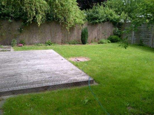 großzügige Terrasse 