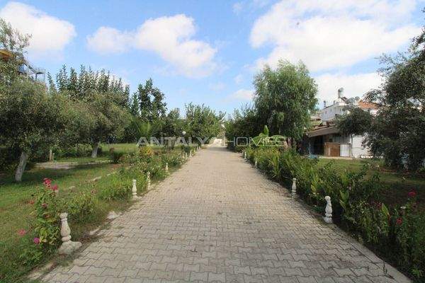 3-Bedroom House Near Land of Legends in Kadriye