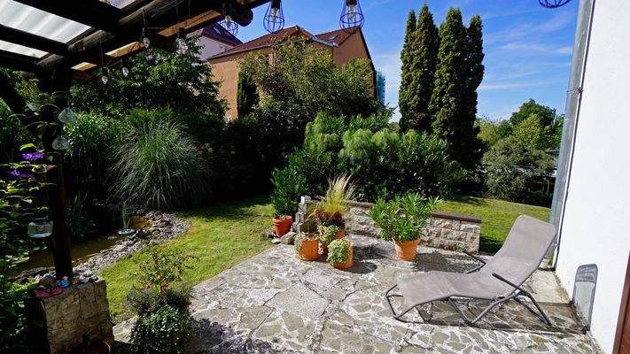 Warum in den Urlaub fahren, wenn das Domizil Ihr eigenes Grundstück ist...