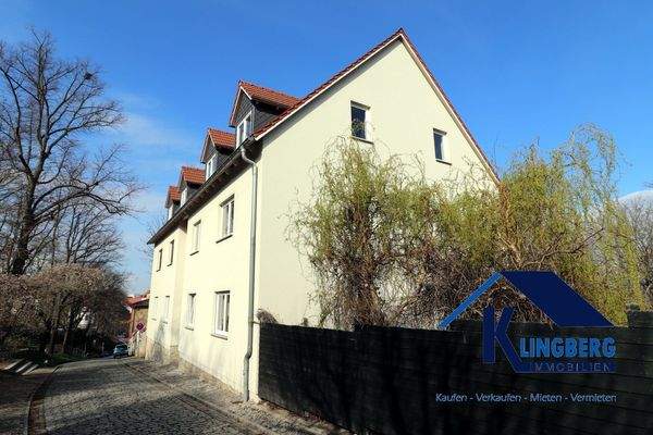 Straßenansicht - Ostseite