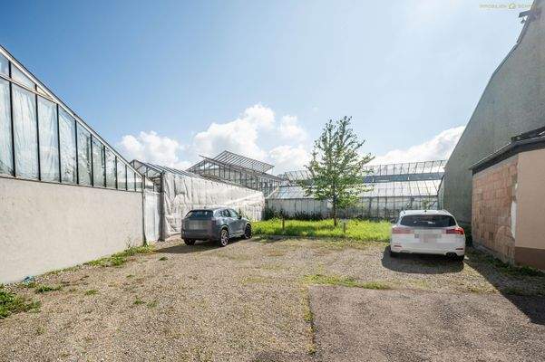 Außenanlage - Parken