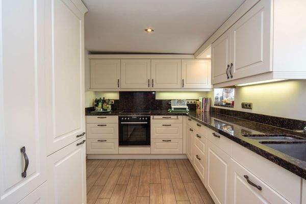 ..mit viel Platz zum zubereiten von Speisen