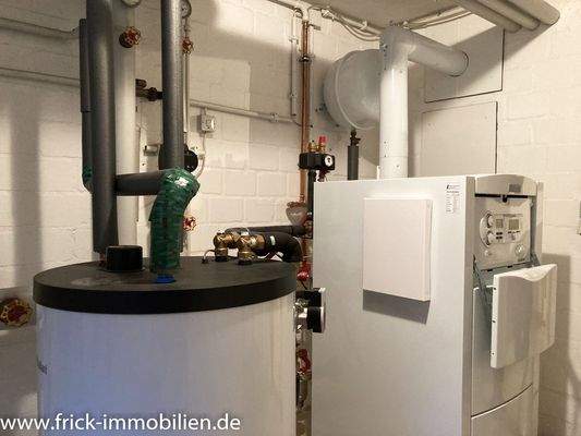 38-Heizung + Warmwasser.JPG