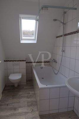 WHG6-Tageslicht-Badezimmer