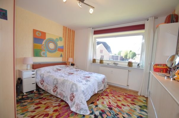 EG Hauptwohnung Schlafzimmer