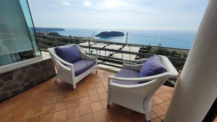 Villa mit Meerblick und Blick auf die Insel Dino in Praia a Mare - Kalabrien