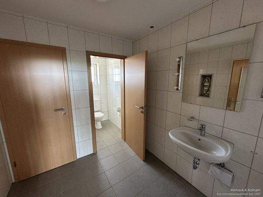 ZUSÄTZL. MÖGLICH: Halle 1 / Waschen