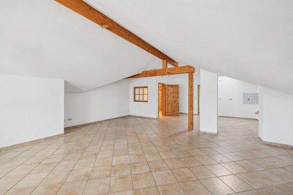 Wohnzimmer (Whg. DG)