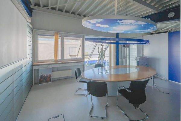 Max Planck Str. 17-19-37