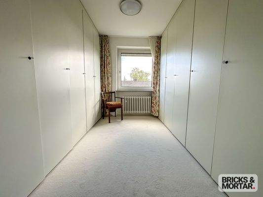 Ankleide Schlafzimmer 