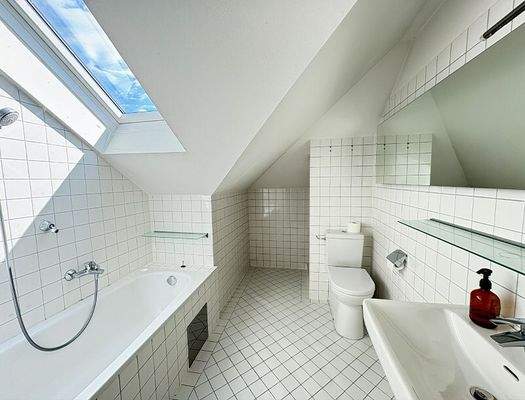 HP5-Garconniere-Gnigl-Badezimmer