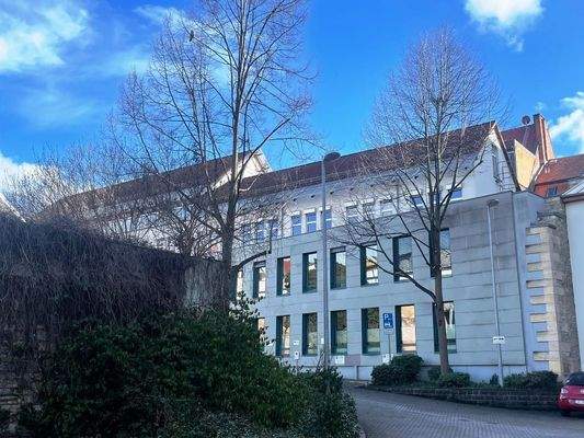 Zufahrt Stellplätze