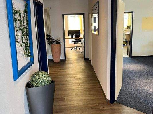 Flur - Blick vom Eingangsbereich