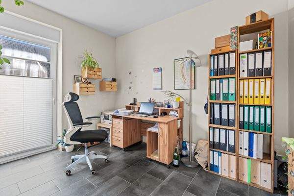 Gäste- / Arbeitszimmer Erdgeschoss