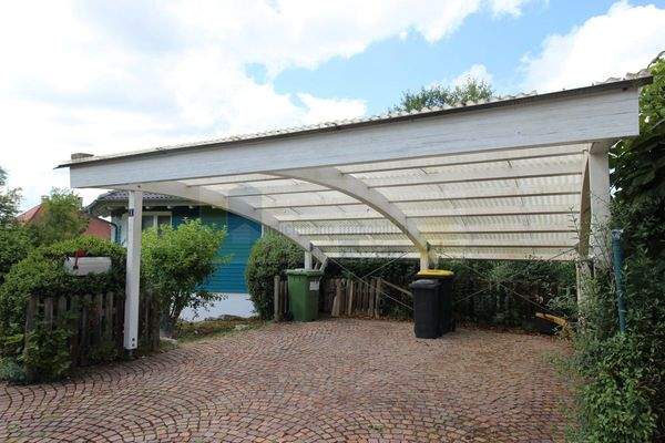 Carport der besonderen Art
