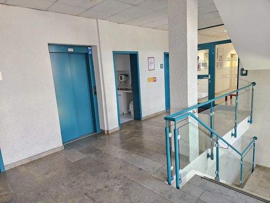 Ansicht Aufzug / Teeküche