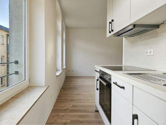 Küche, Blick Wohnen.jpg