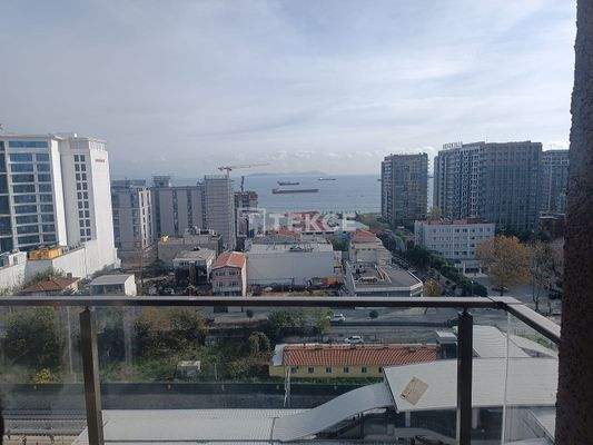 Apartments in Zeytinburnu 100 meters from the Marmaray Station