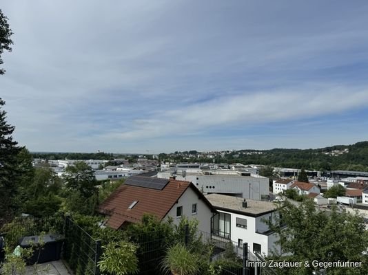 Weitblick von der Terrasse aus