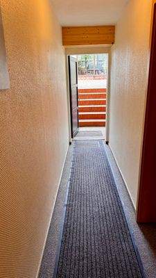 ST Flur Hofeingang.JPEG