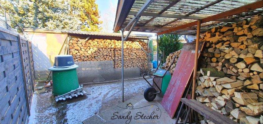 36 Kaminholz-Ecke.jpg