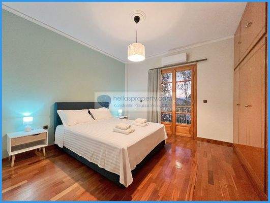 254c79ea956943cf9129258bc5b40bc4-original