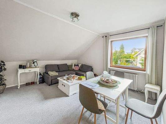 Wohn-/Esszimmer WE03