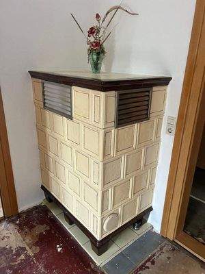 Kachelofen im Wohnzimmer