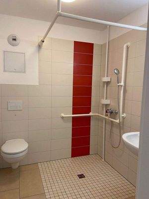 Beispielbild Dusche.jpg