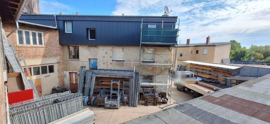 Bürogebäude von hinten