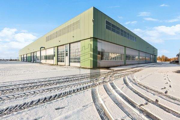 Große Produktionshalle