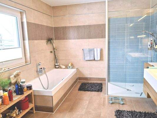 Wannen- und Duschbad