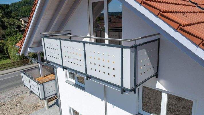 Balkongeländer Musterbeispiel