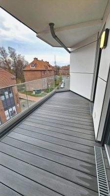 9,7 m² große Süd-Loggia