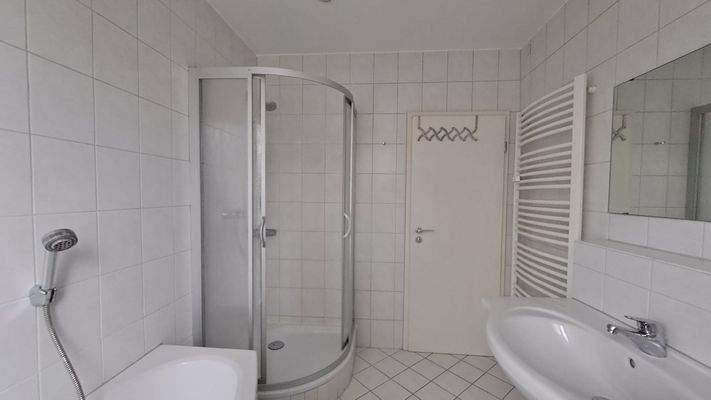 WhatsApp Image 2025-12-19 at 13.10.04