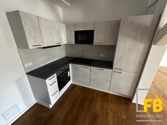 Neuwertige Einbauküche