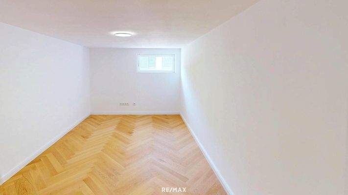 Wohnraum Untergeschoss oder Büro