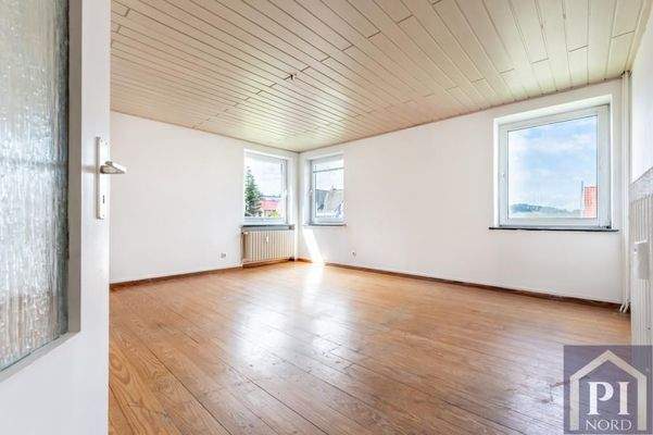 Viele Fenster sorgen für eine helle Wohnatmosphäre