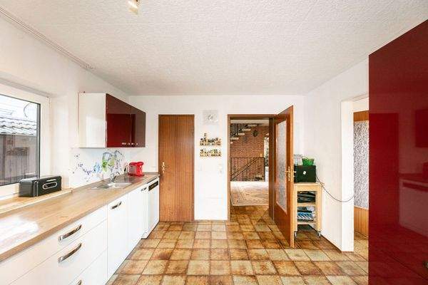 Küche, Blick zur Diele_EG