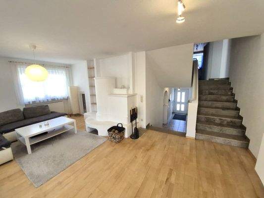 8. Wohnzimmer, Dielenblick.jpg