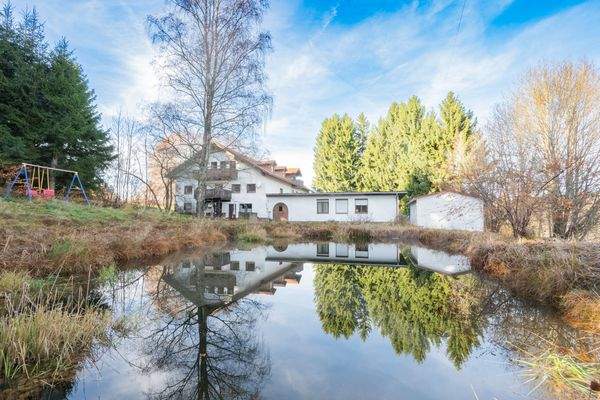 Ansicht Haus & Gundstück