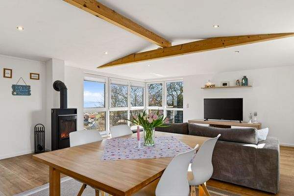 6. Wohnbereich OG.jpg