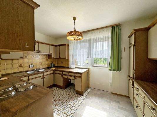 Haus Nr. 14 - Küche mit direktem Zugang zum Balkon