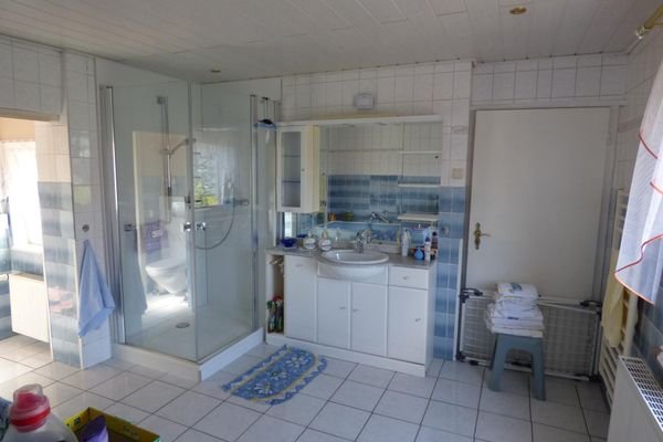 Bad in Wohnung 2